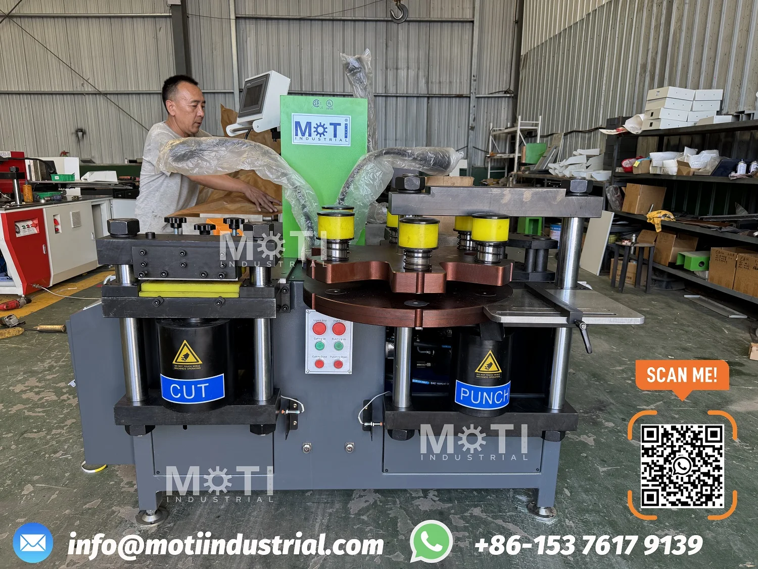 CNC Busbar Processing Machine MOTI-50-3NC To INDIA_2025_09_01_15_08_IMG_1500.webp