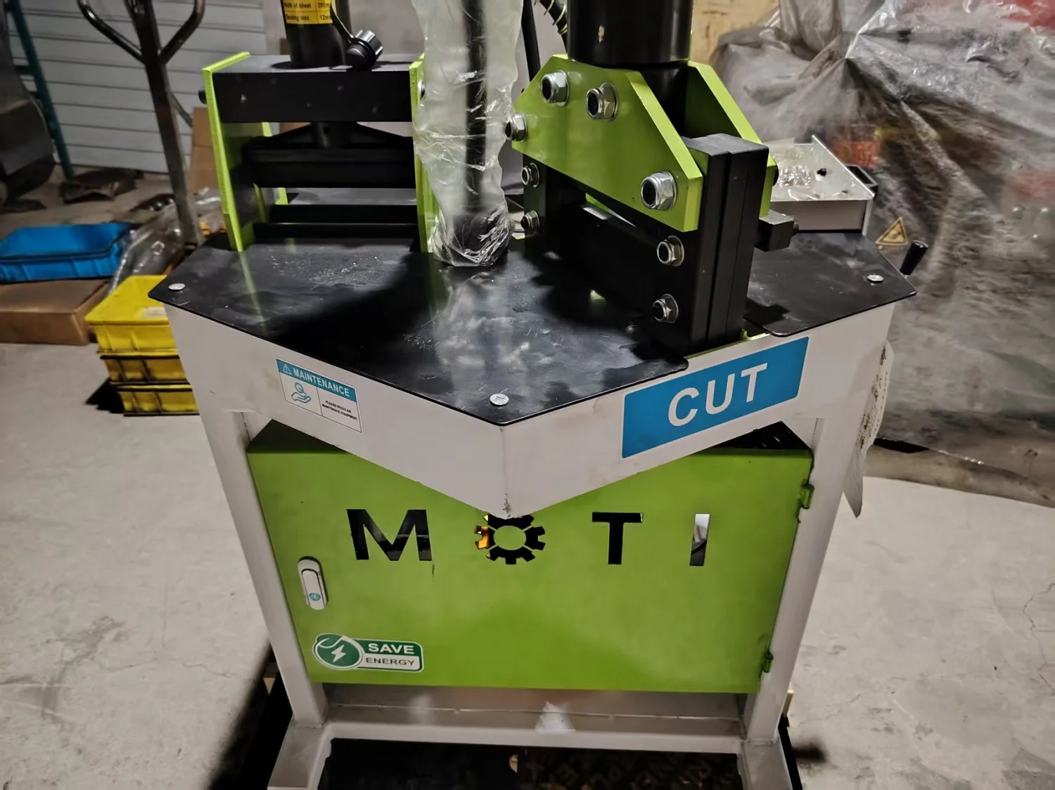 Portable 3 in 1 busbar machine MOTI-200B_20250818_1500.webp