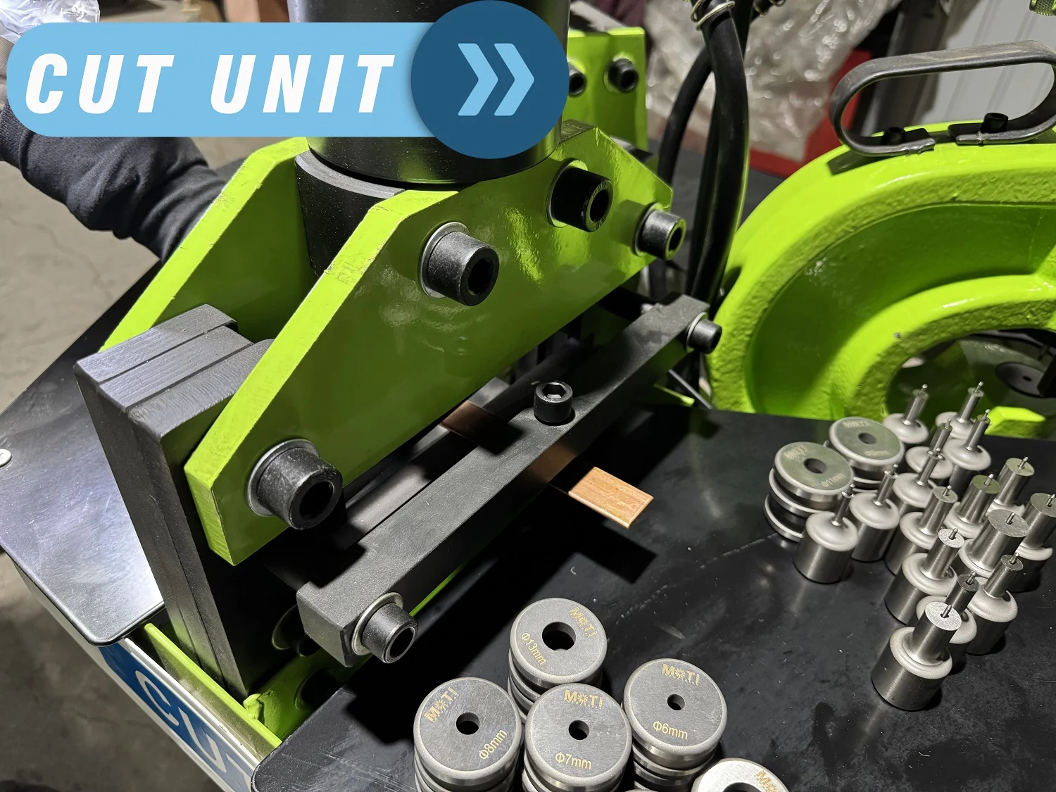 Portable Busbar Cutting Machine MOTI-200B 20260725.webp Portable Busbar Cutting Machine MOTI-200B 20260725.webp